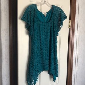 Turq tunic top